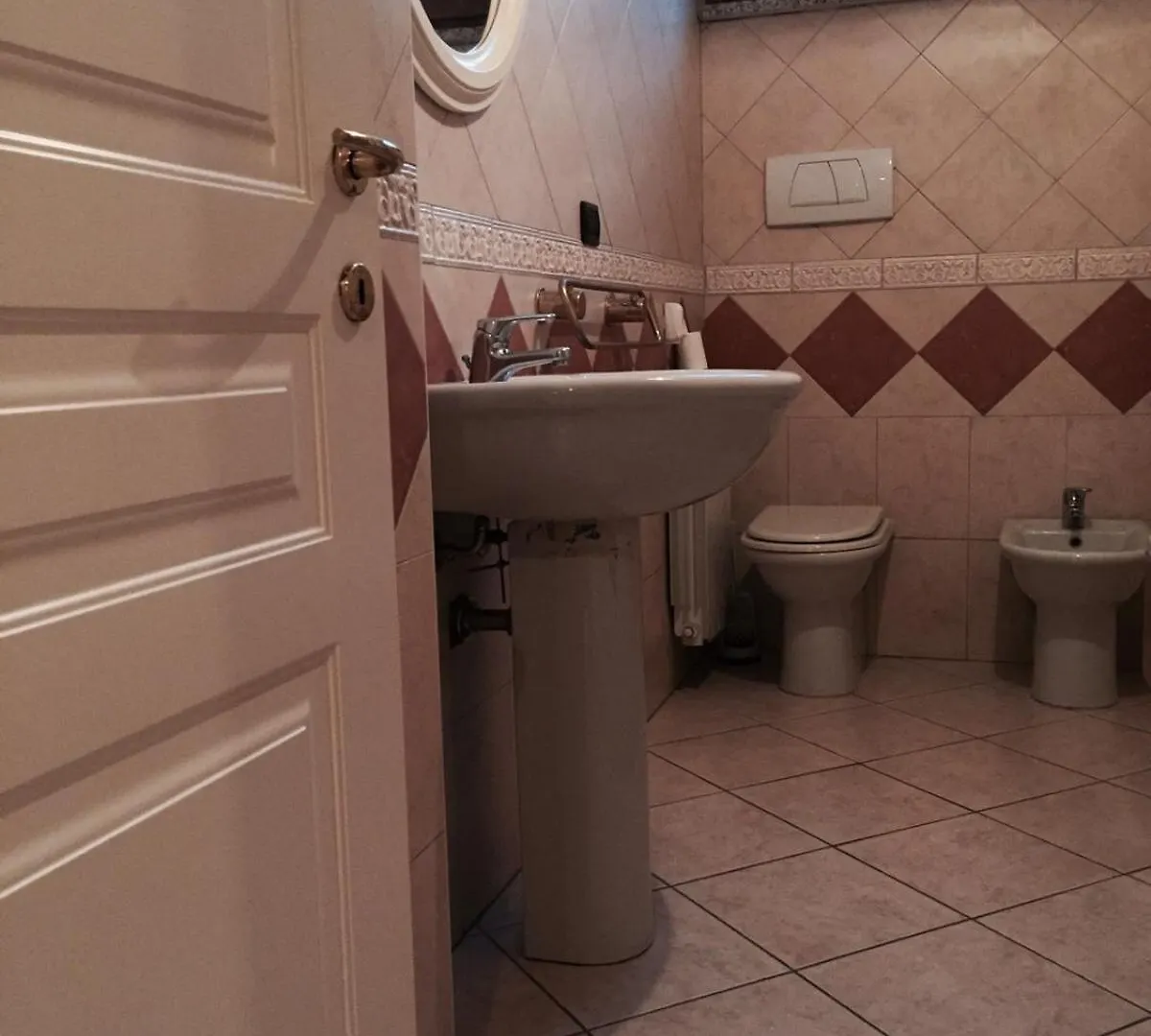Alghero Center House Apartment 0*,